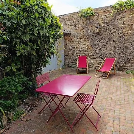 公寓 Chez Louisette Centre Et Plages A Pied!